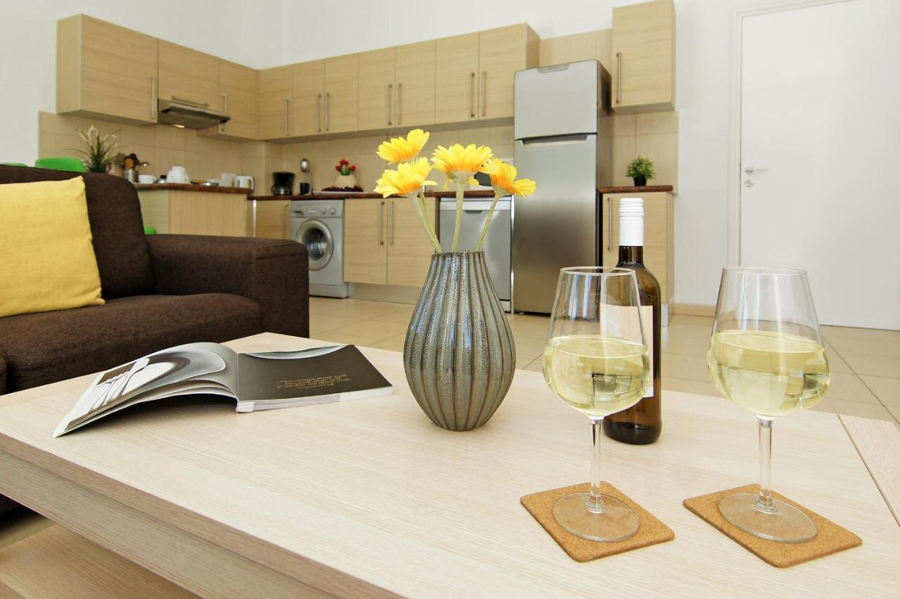 Calypso - Coralli Beachfront Apartment Protaras Zewnętrze zdjęcie