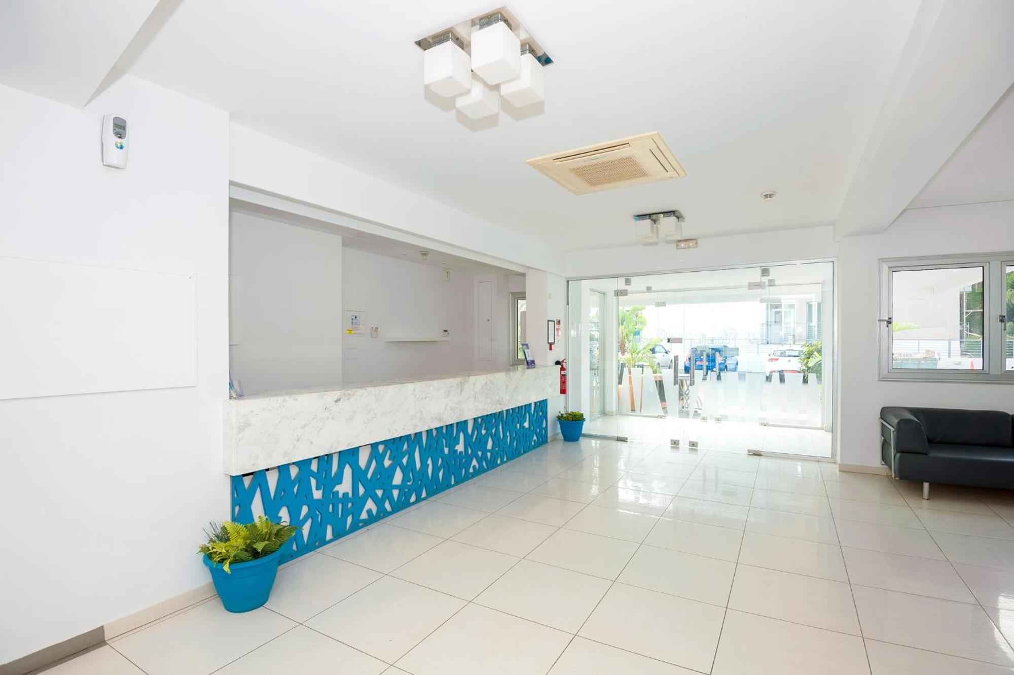 Calypso - Coralli Beachfront Apartment Protaras Zewnętrze zdjęcie