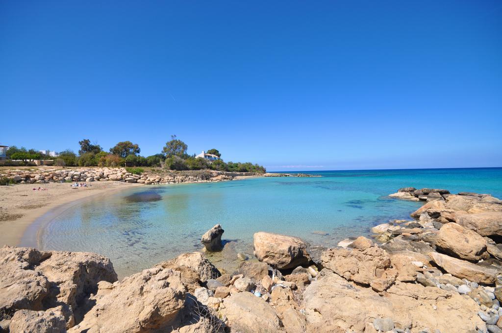 Calypso - Coralli Beachfront Apartment Protaras Zewnętrze zdjęcie