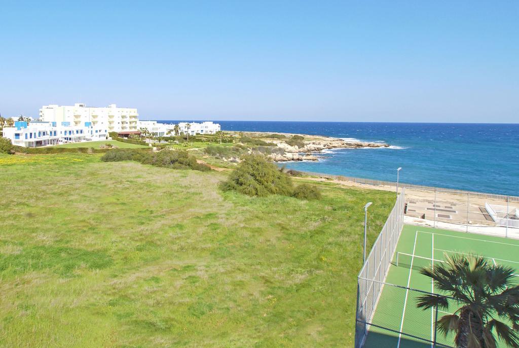 Calypso - Coralli Beachfront Apartment Protaras Zewnętrze zdjęcie